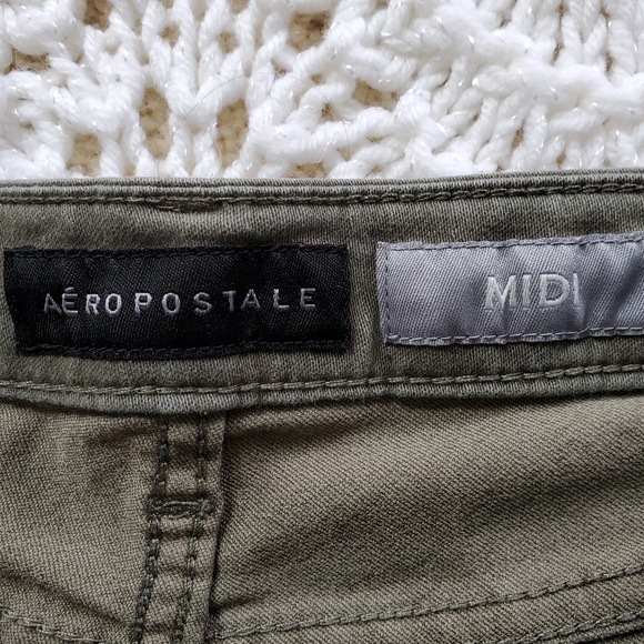 Aeropostale Midi Shorts Army Green Size 0 - Picture 3 of 8
